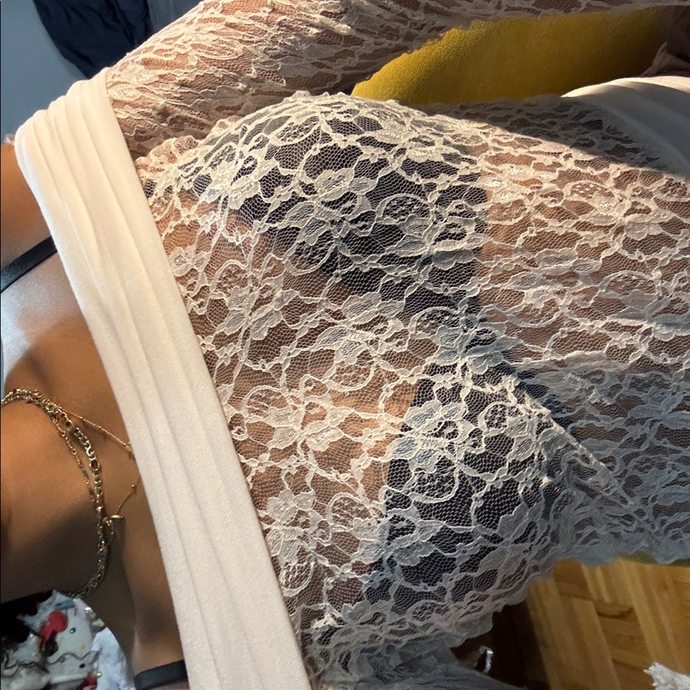 Derek Heart Cream Lace Detail Top